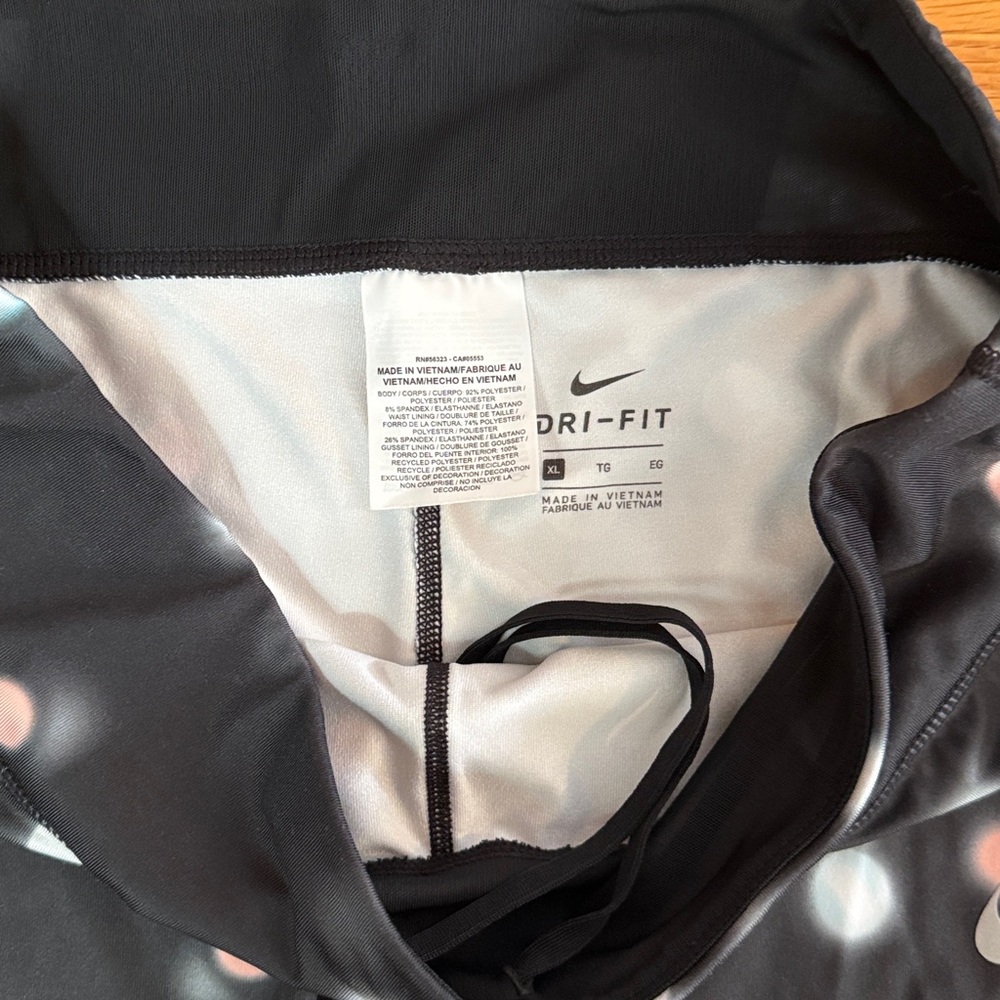 NIKE dri-fit leggings Sz XL - Picture 2 of 4